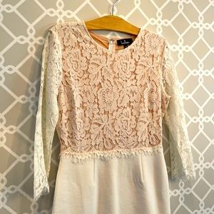 Lulus White Lace Bodycon Dress EUC Medium